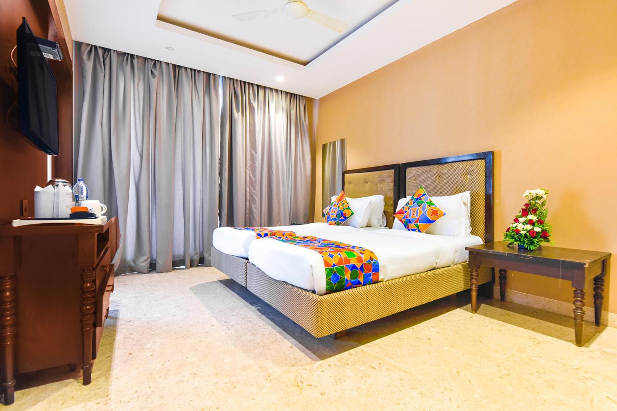 Fabhotel Prime The King'S Court - Nr Calangute Beach Екстериор снимка